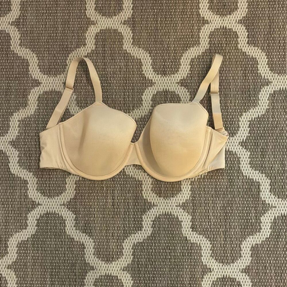 Skims weightless Demi bra size 36H
